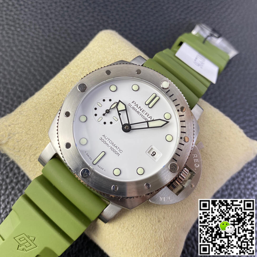 SBF Panerai Submersible PAM01226 VS Factory Green Strap
