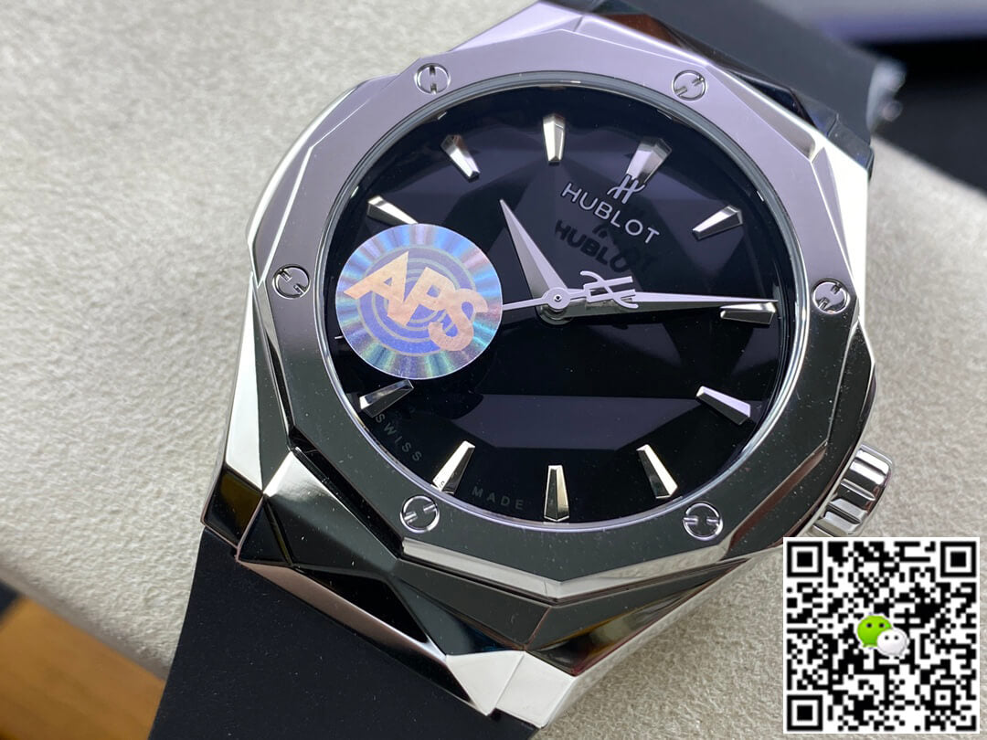 Hublot Classic Fusion 550.NS.1800.RX.ORL19 APS Factory Black Dial