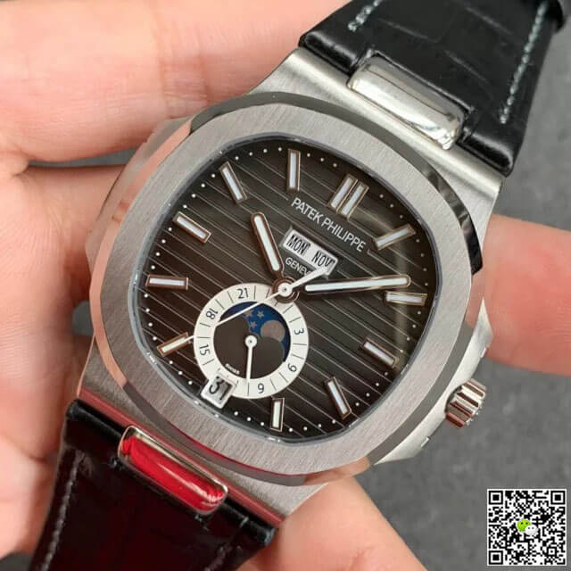 Patek Philippe Nautilus 5726/1A-001 GR Factory Black Leather Strap