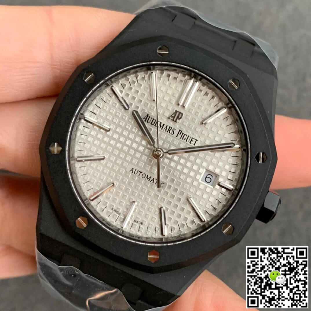 Audemars Piguet Royal Oak 15400 DLC Version ZF Factory White Dial