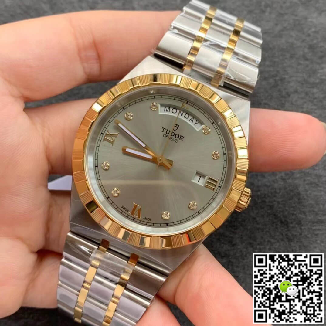 Tudor Royal M28603-0002 V7 Factory Diamond Dial