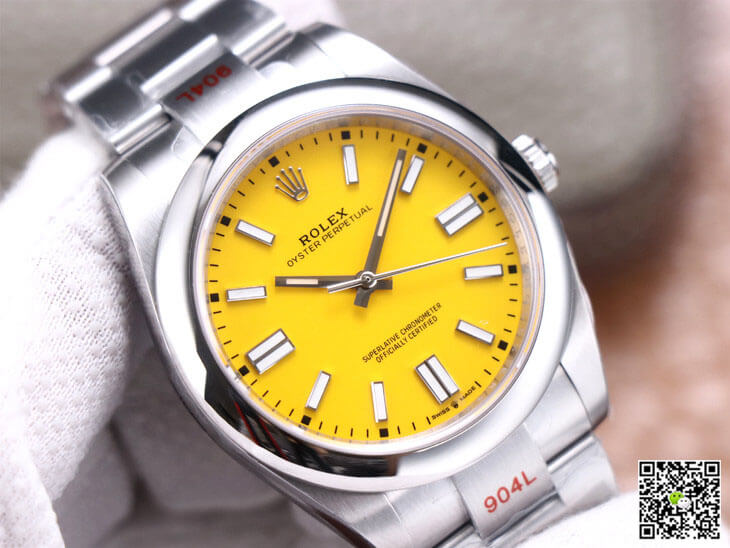 Rolex Oyster Perpetual M124300-0004 41MM EW Factory Yellow Dial