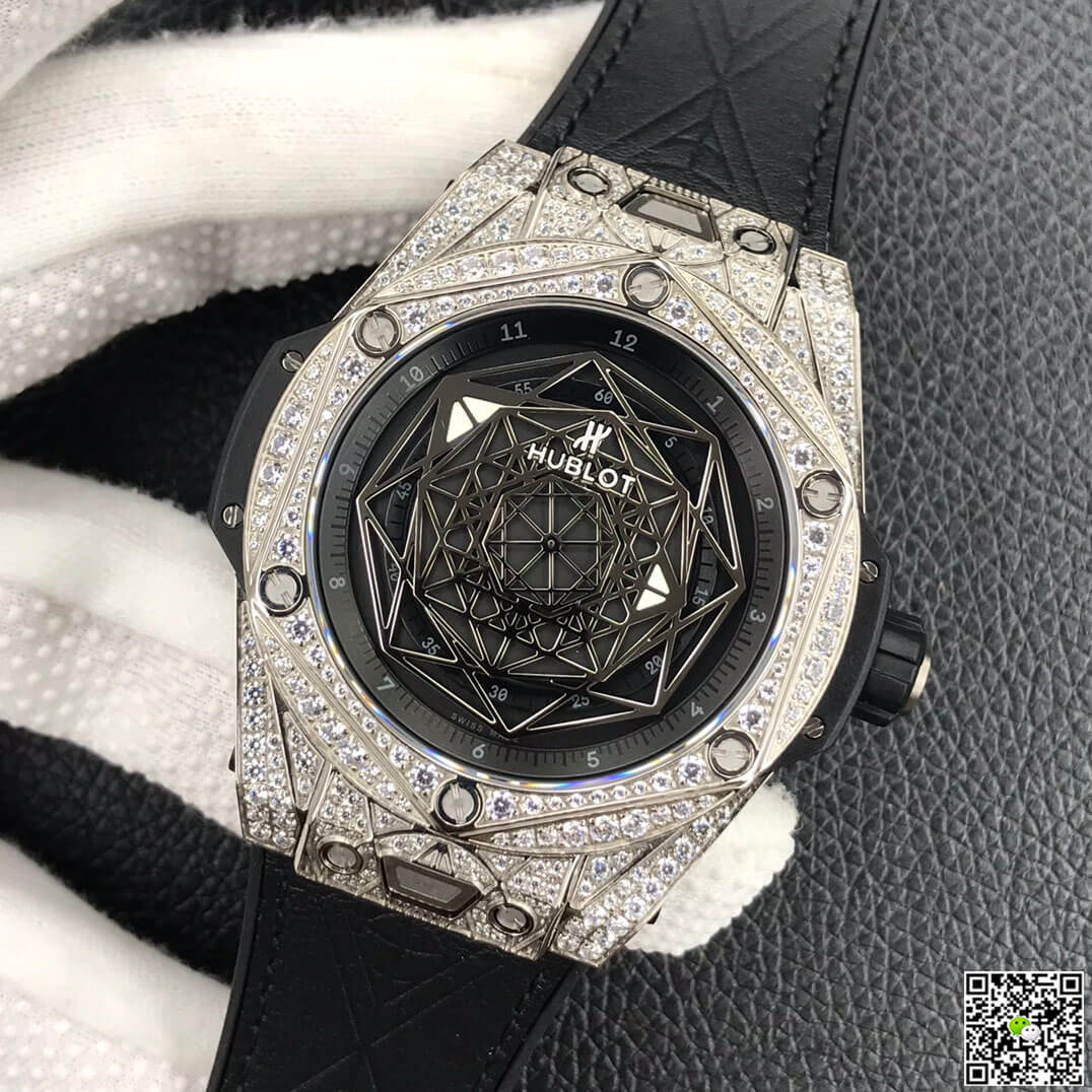 Hublot Big Bang 415.NX.1112.VR.1704.MXM17 WWF Factory Black Dial