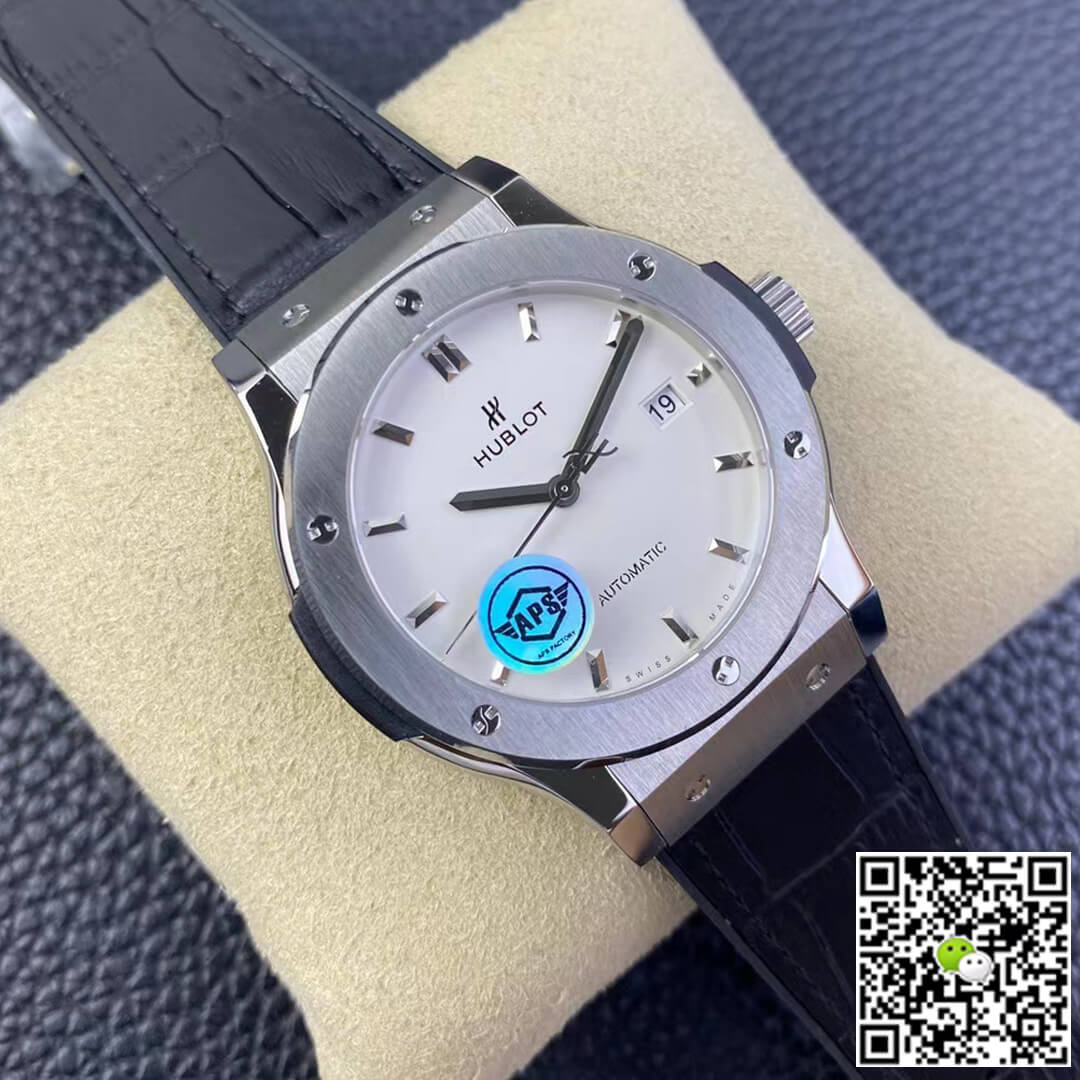 Hublot Classic Fusion 542.NX.2611.LR 42MM APS Factory White Dial