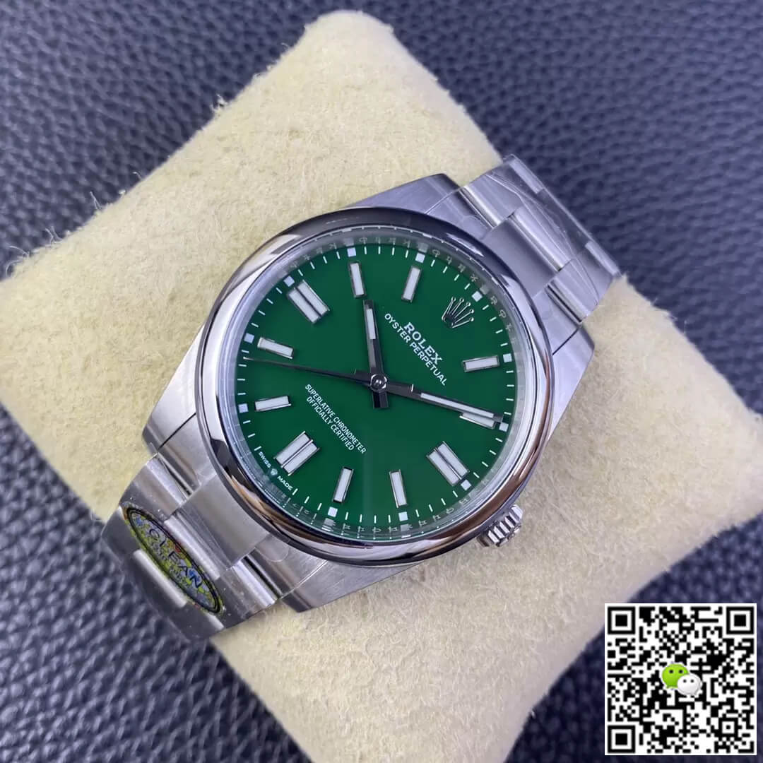 Rolex Oyster Perpetual M124300-0005 41MM Clean Factory Steel Strap