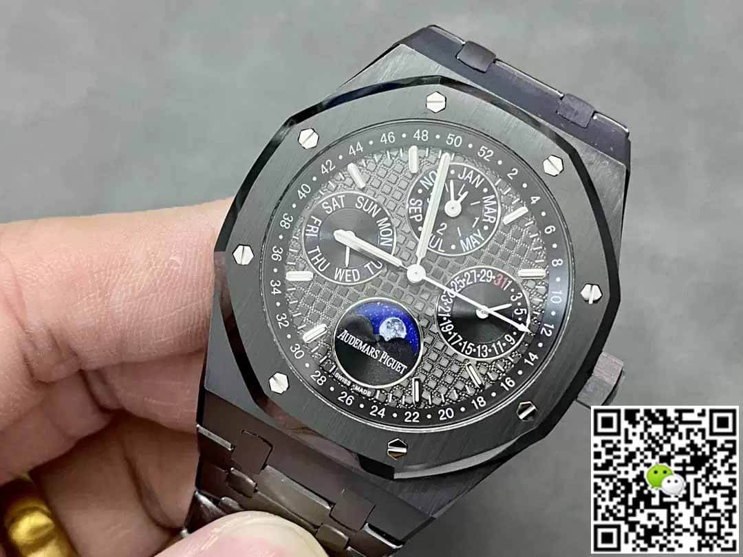 Audemars Piguet Royal Oak 26579CE.OO.1225CE.01 APS Factory Black Dial