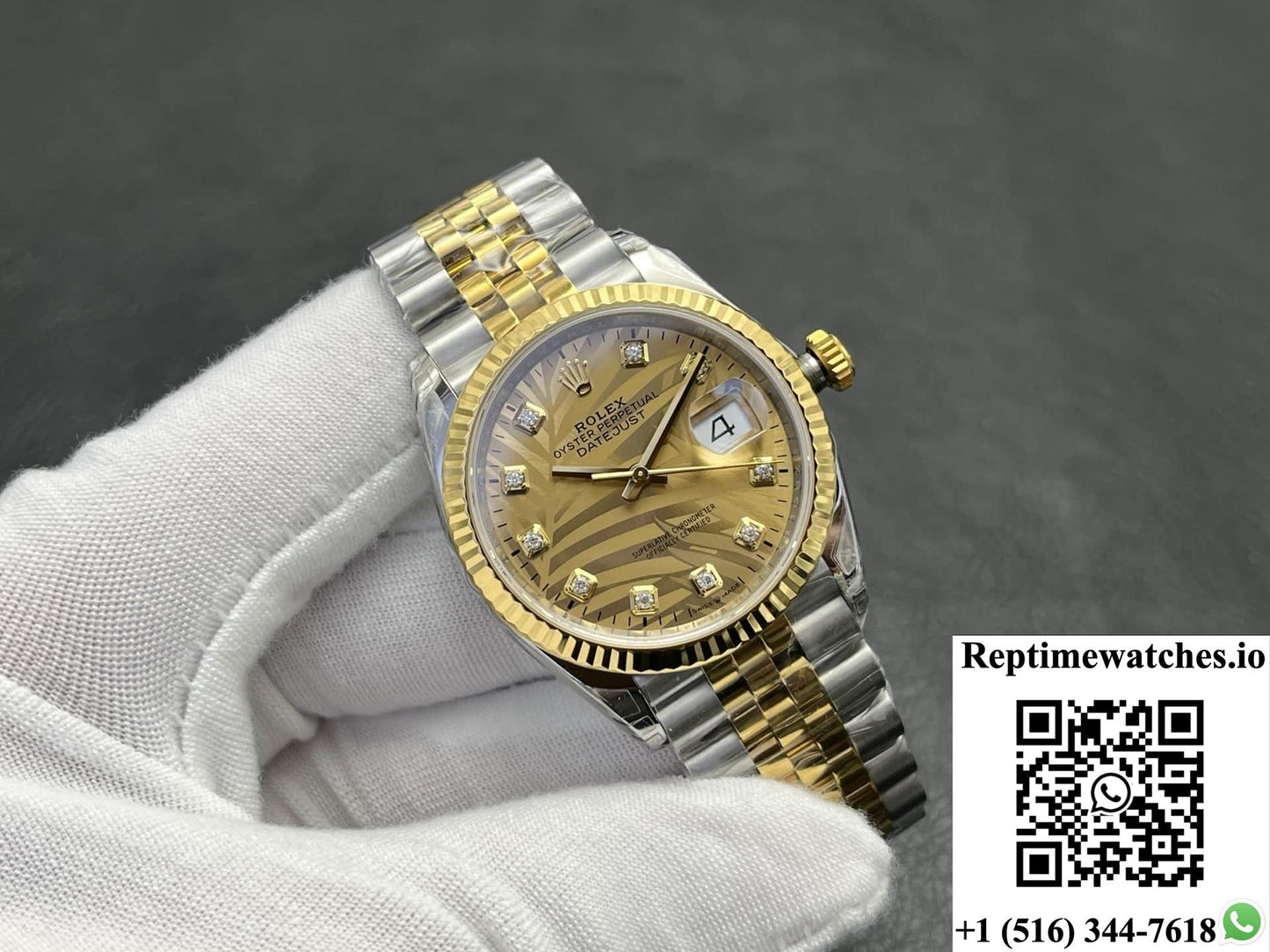Rolex Datejust M126233-0043 VS Factory Date Display
