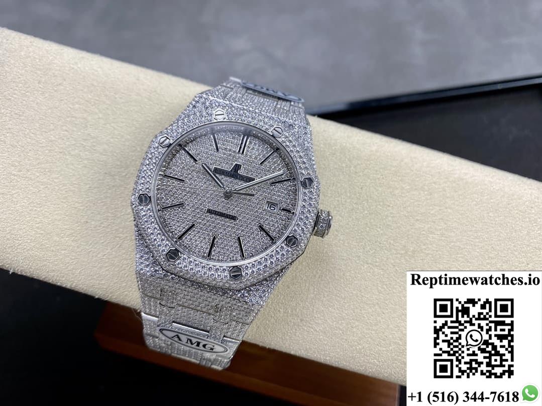 Audemars Piguet Royal Oak 15400ST.012 AMG Factory Stick Hour Markers