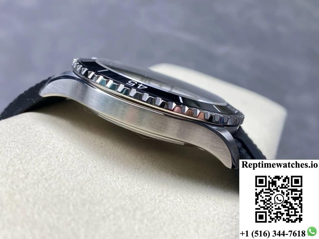 Breitling Superocean A17375211I1S1 TF Factory Luminous Hour Marker