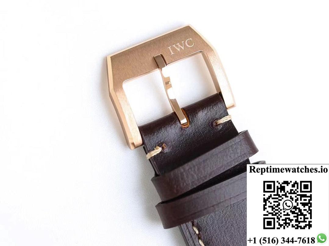 IWC Pilot IW392202 V9 Factory