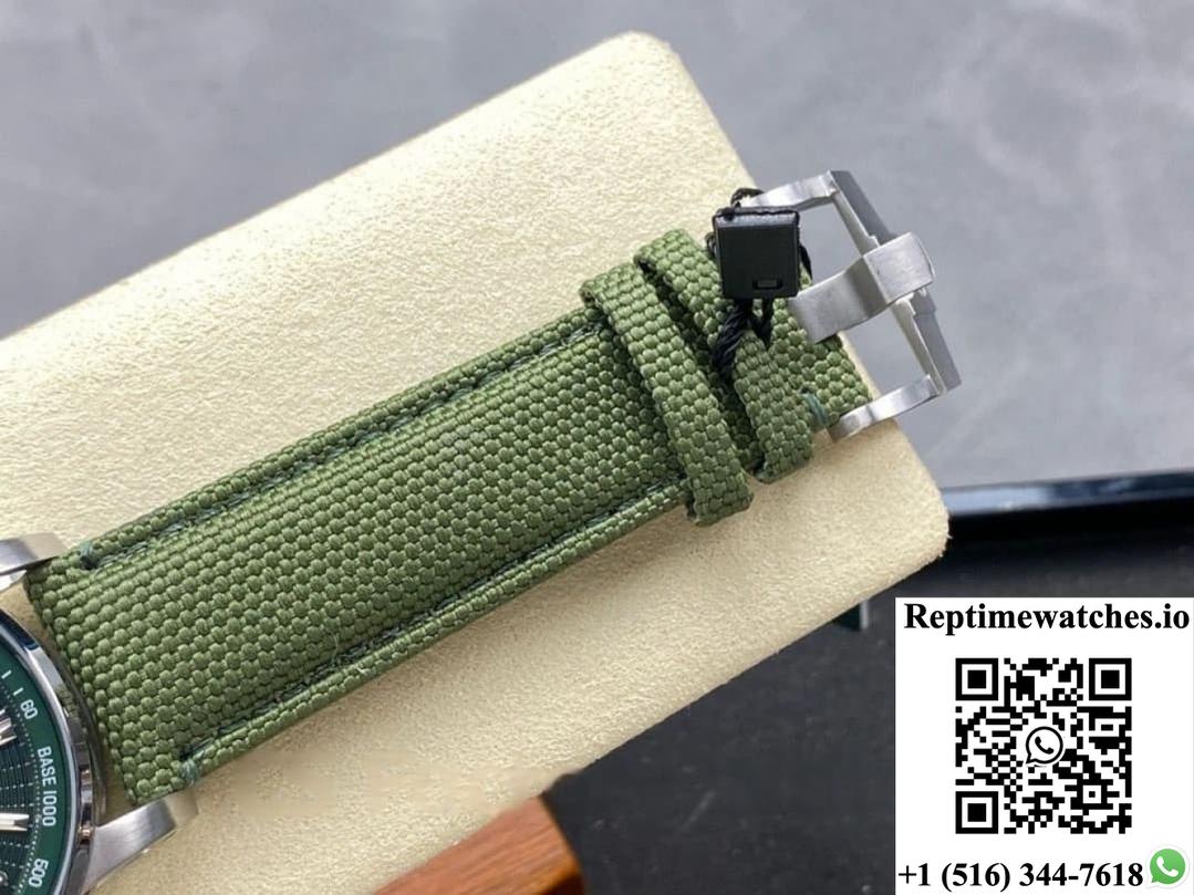 Audemars Piguet CODE 11.59 26393ST.OO.A056KB.01 OMF factory glass case back