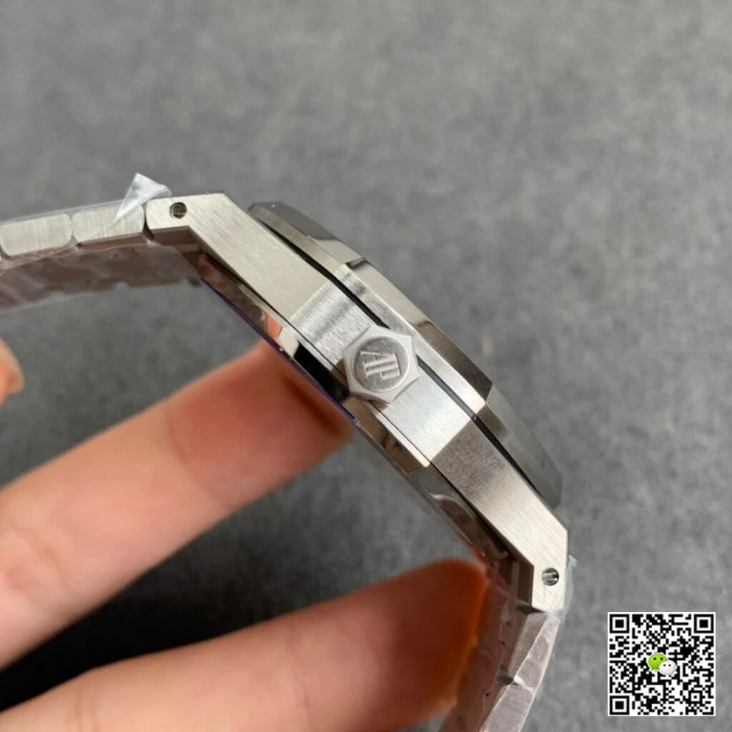 Audemars Piguet Royal Oak 15500ST.OO.1220ST.03 ZF Factory Black Dial
