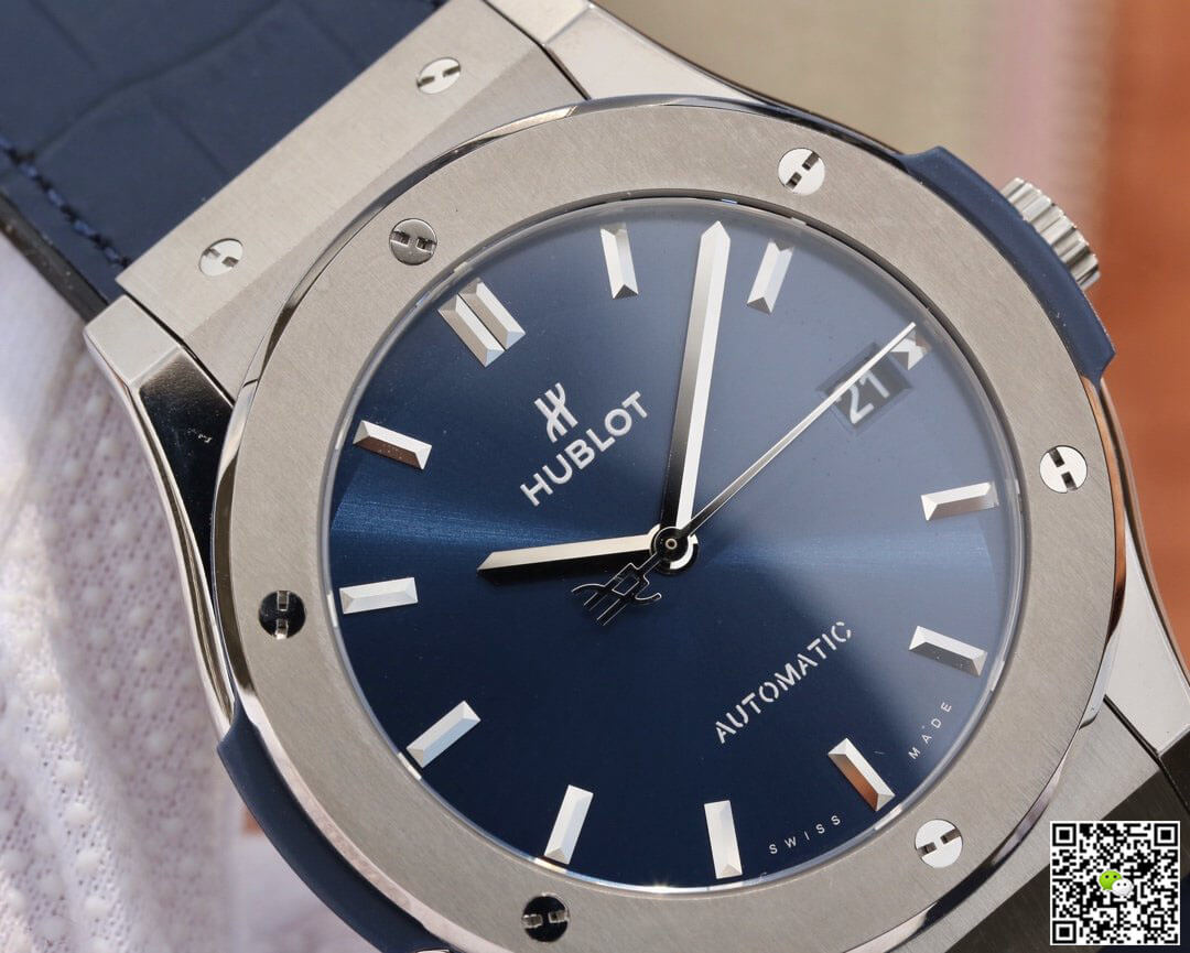 Hublot Classic Fusion 511.NX.7170.LR WWF Factory Blue Dial