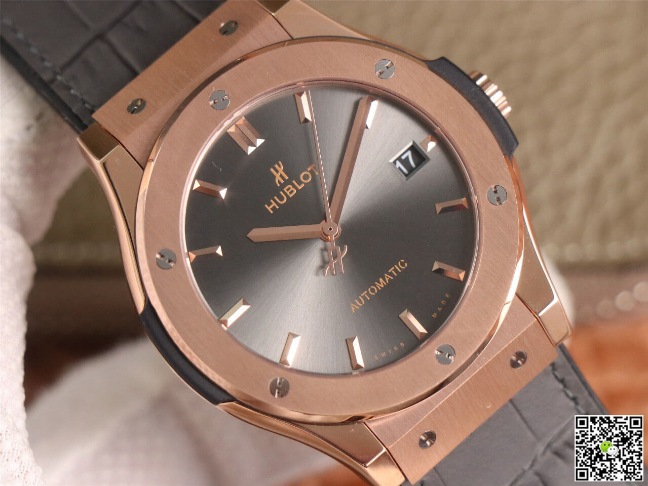 Hublot Classic Fusion 511.OX.7081.LR WWF Factory Rose Gold Dark Gray Dial