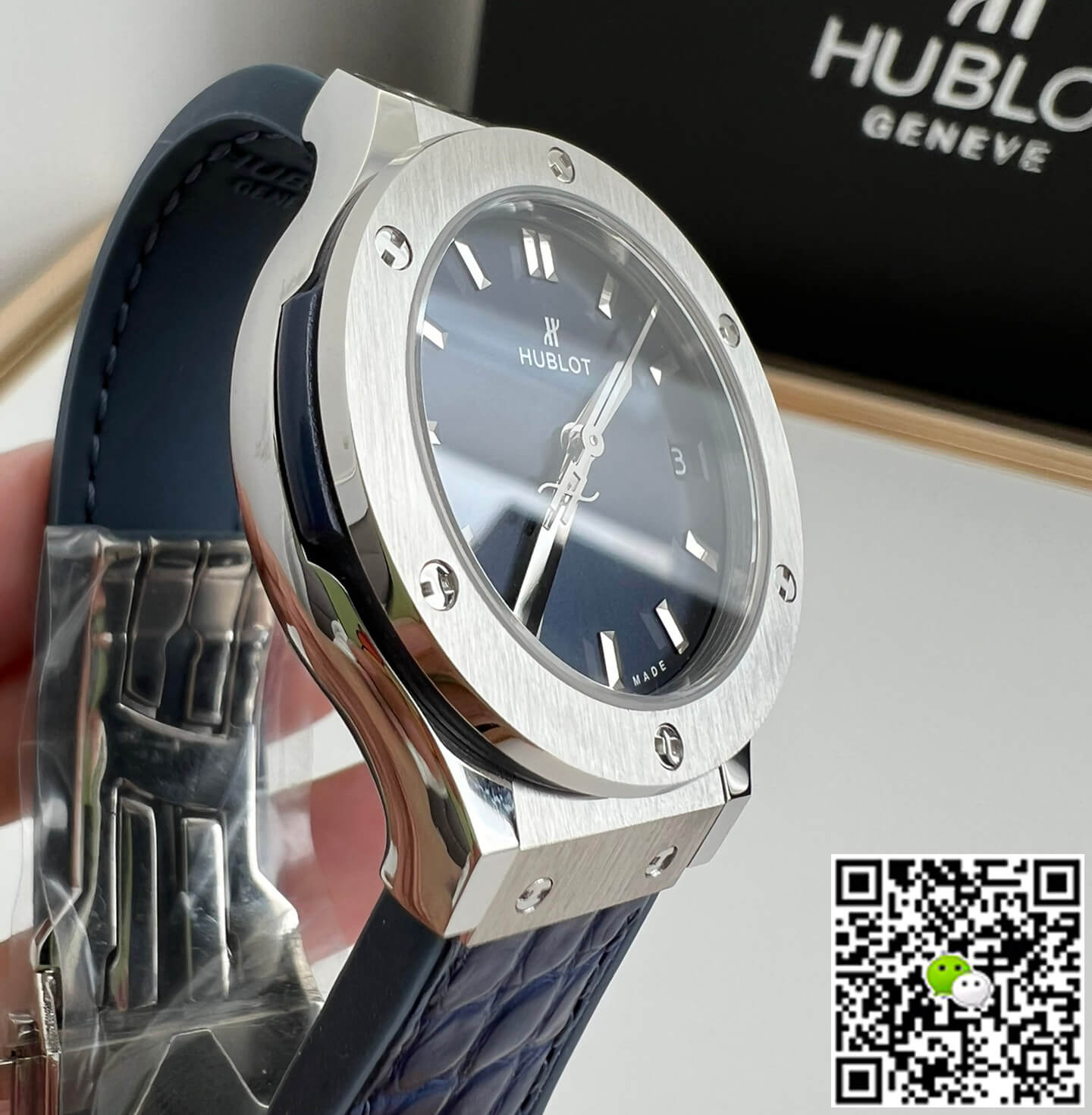Hublot Classic Fusion 581.NX.7170.LR 33MM HB Factory Leather Strap