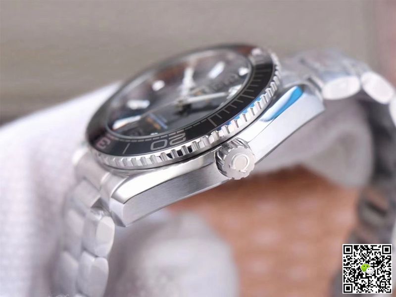 Omega Seamaster 215.30.40.20.01.001 Planet Ocean 600M VS Factory Black Dial