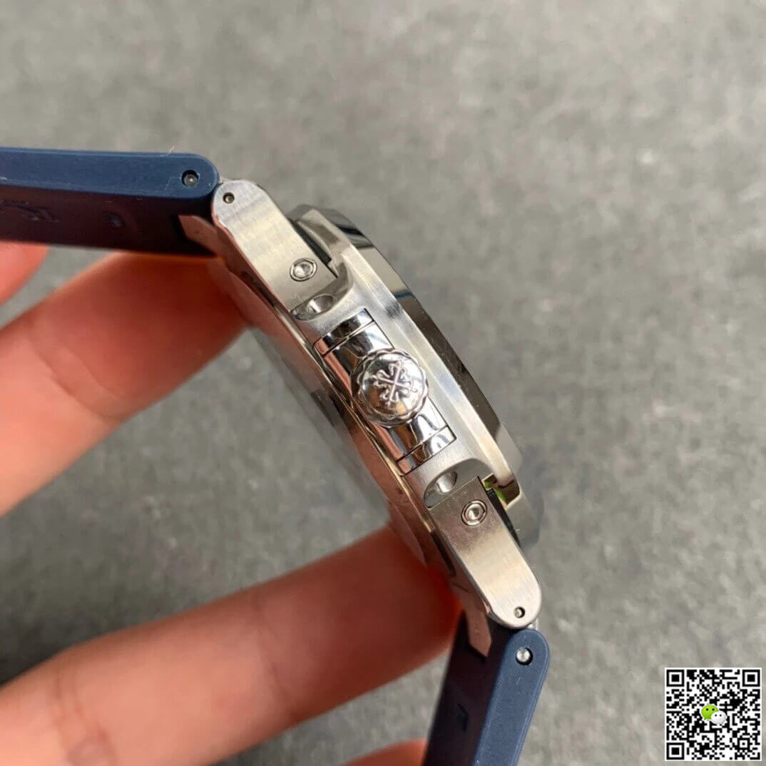 Patek Philippe Nautilus 5726 Moonphase GR Factory V2 Blue Dial