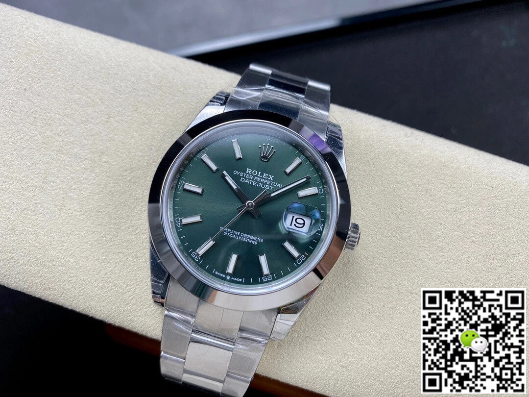 Rolex Datejust M126300-0019 41MM VS Factory Green Dial