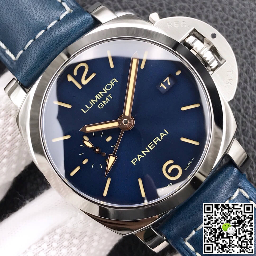 Panerai Luminor 1950 PAM00688 VS Factory Blue Dial