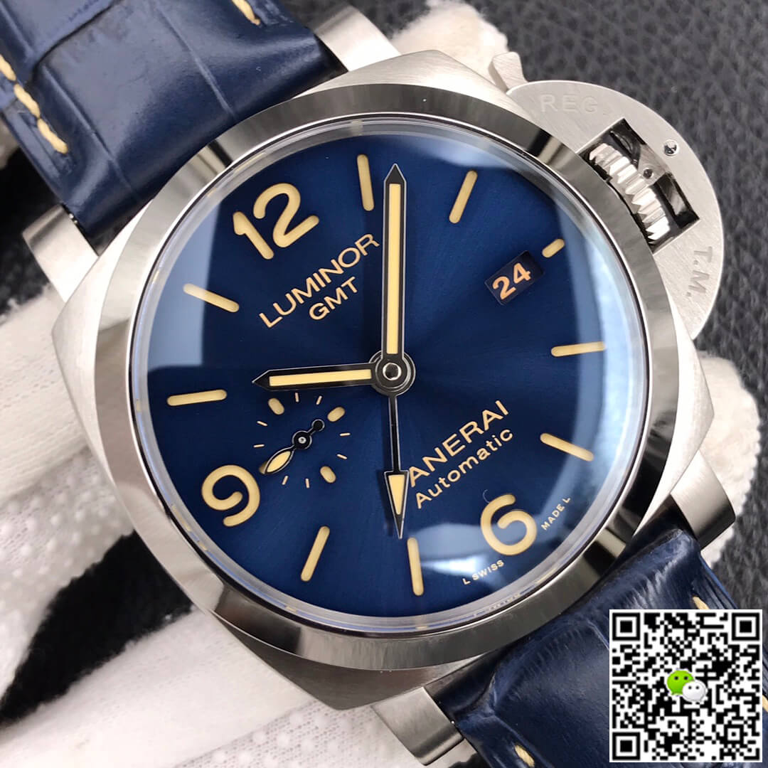Panerai Luminor GMT PAM01033 VS Factory Dark Blue Dial