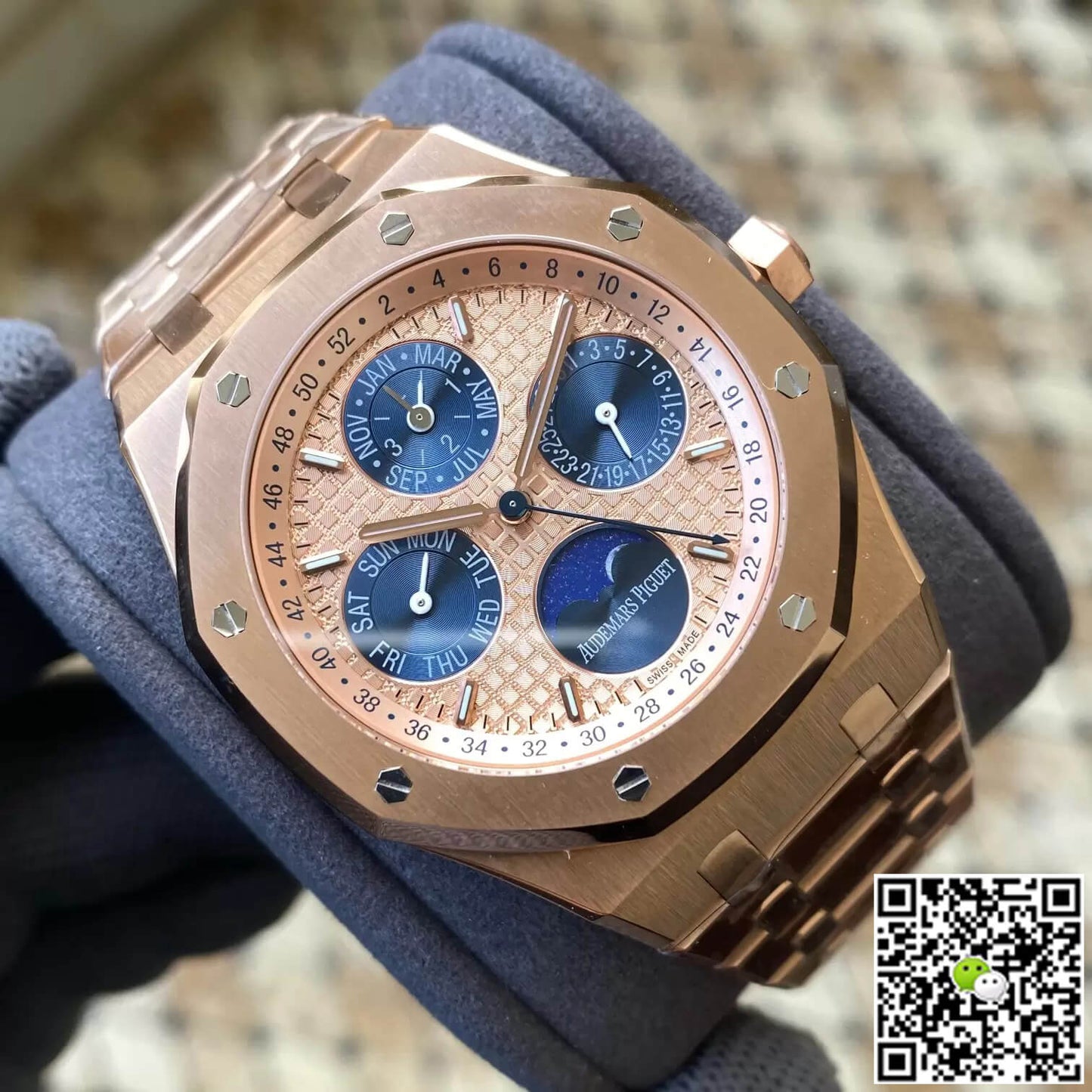 Audemars Piguet Royal Oak 26584OR.OO.1220OR.01 APS Factory Gold Dial