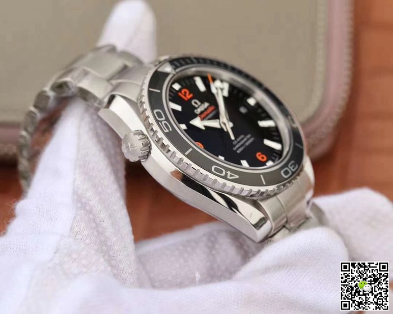 Omega Seamaster 232.30.42.21.01.003 Planet Ocean 600M VS Factory Black Dial