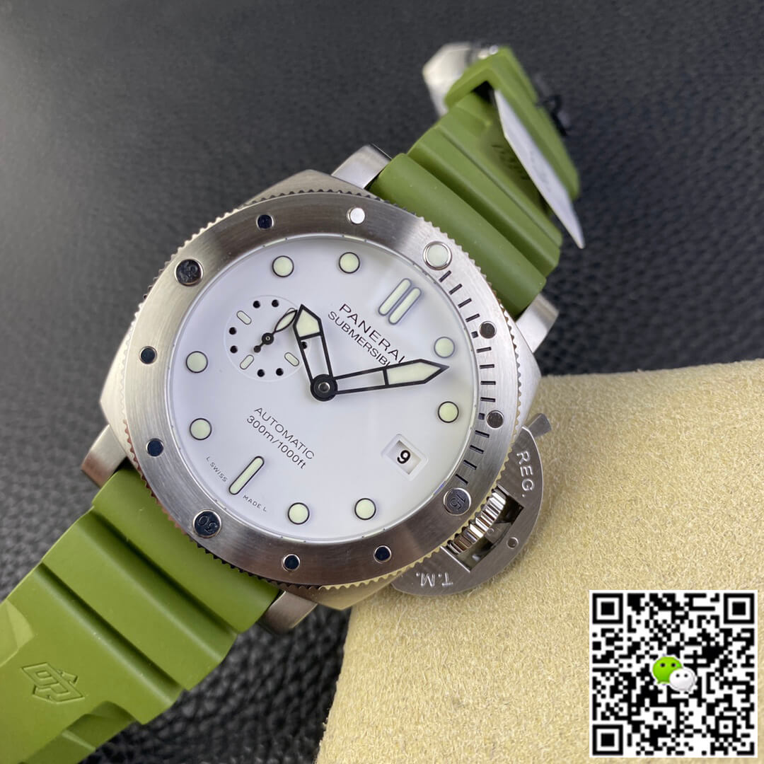 SBF Panerai Submersible PAM01226 VS Factory Green Strap