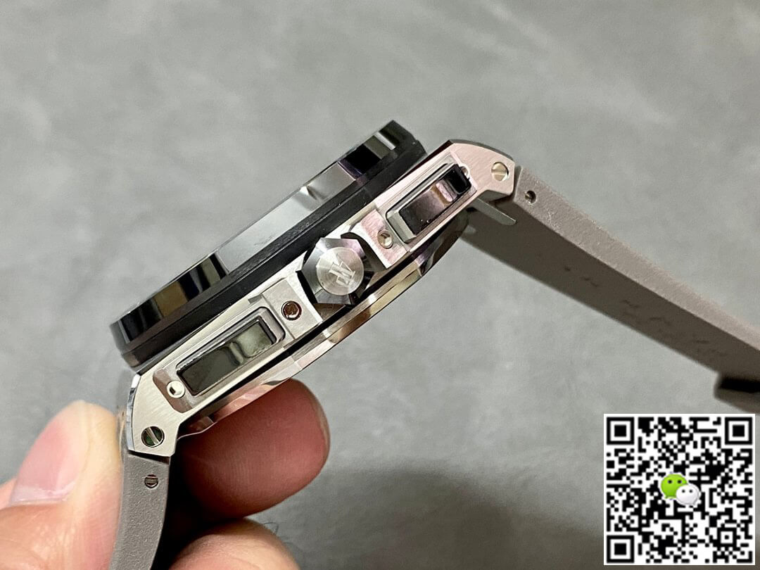 Audemars Piguet Royal Oak Offshore 26400IO.OO.A004CA.02 APF Factory Gray Dial