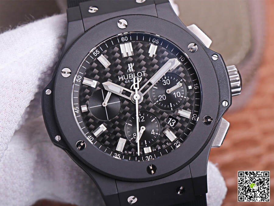Hublot Big Bang 301.QX.1724.RX V6 Factory Carbon Fiber Black Dial