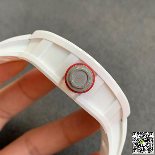 Richard Mille RM055 KV Factory V2 White Ceramic Case Rubber Strap