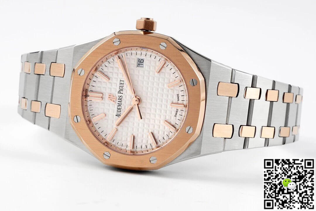 Audemars Piguet Royal Oak 77350SR.OO.1261SR.01 8F Factory Silver Dial