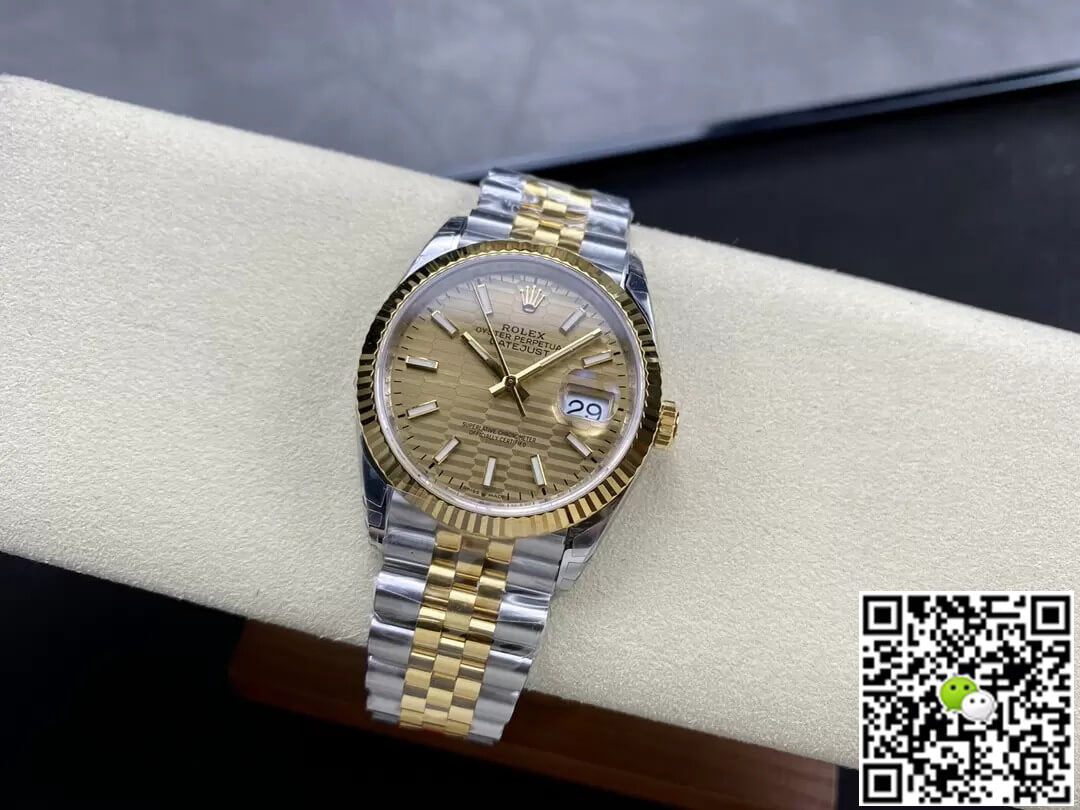Rolex Datejust M126233-0039 36MM VS Factory Yellow Gold