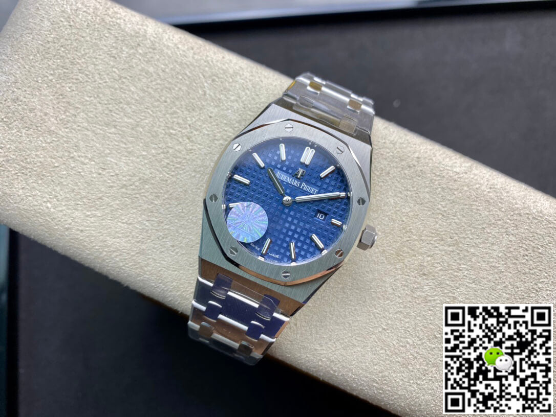 Audemars Piguet Royal Oak Quartz 67650ST.OO.1261ST.01 JF Factory Blue Dial