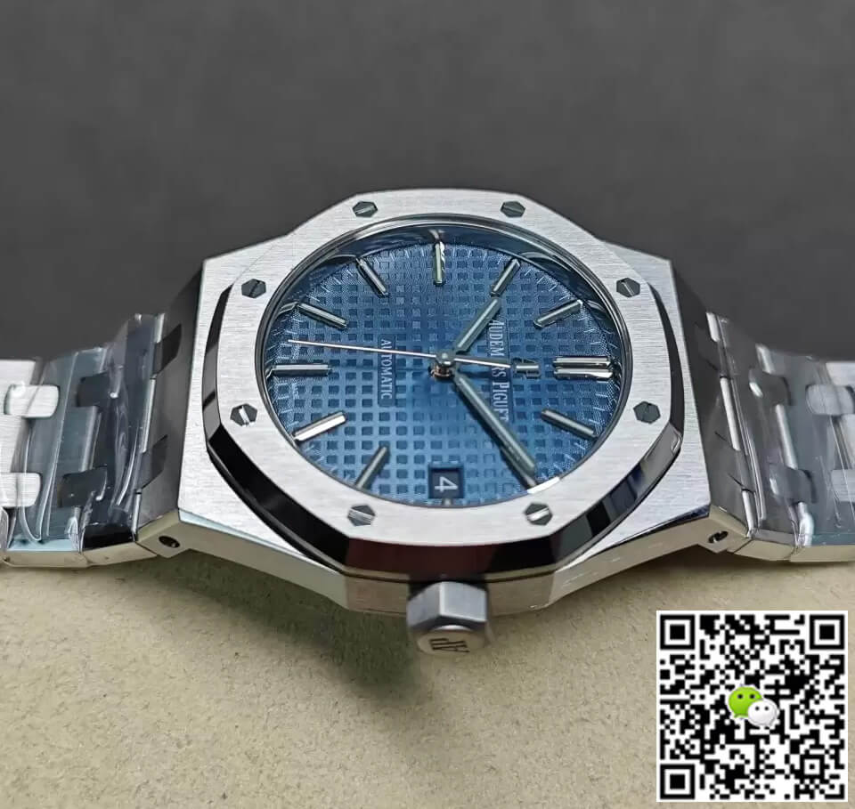 Audemars Piguet Royal Oak 15450ST.OO.1256ST.03 APS Factory Blue Dial
