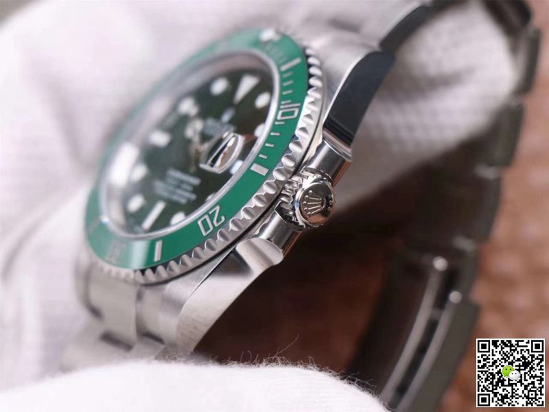 Rolex Submariner 116610LV-97200 Noob Factory V11 Green Dial