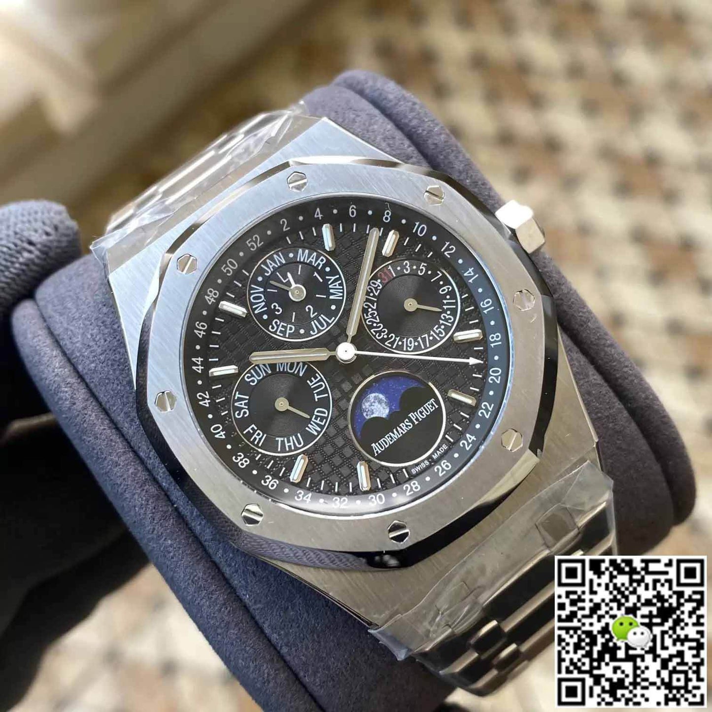 Audemars Piguet Royal Oak 26574 APS Factory Black Dial