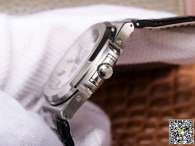 PF Factory Patek Philippe Nautilus 5726/1A-010 Moonphase Black Leather Strap