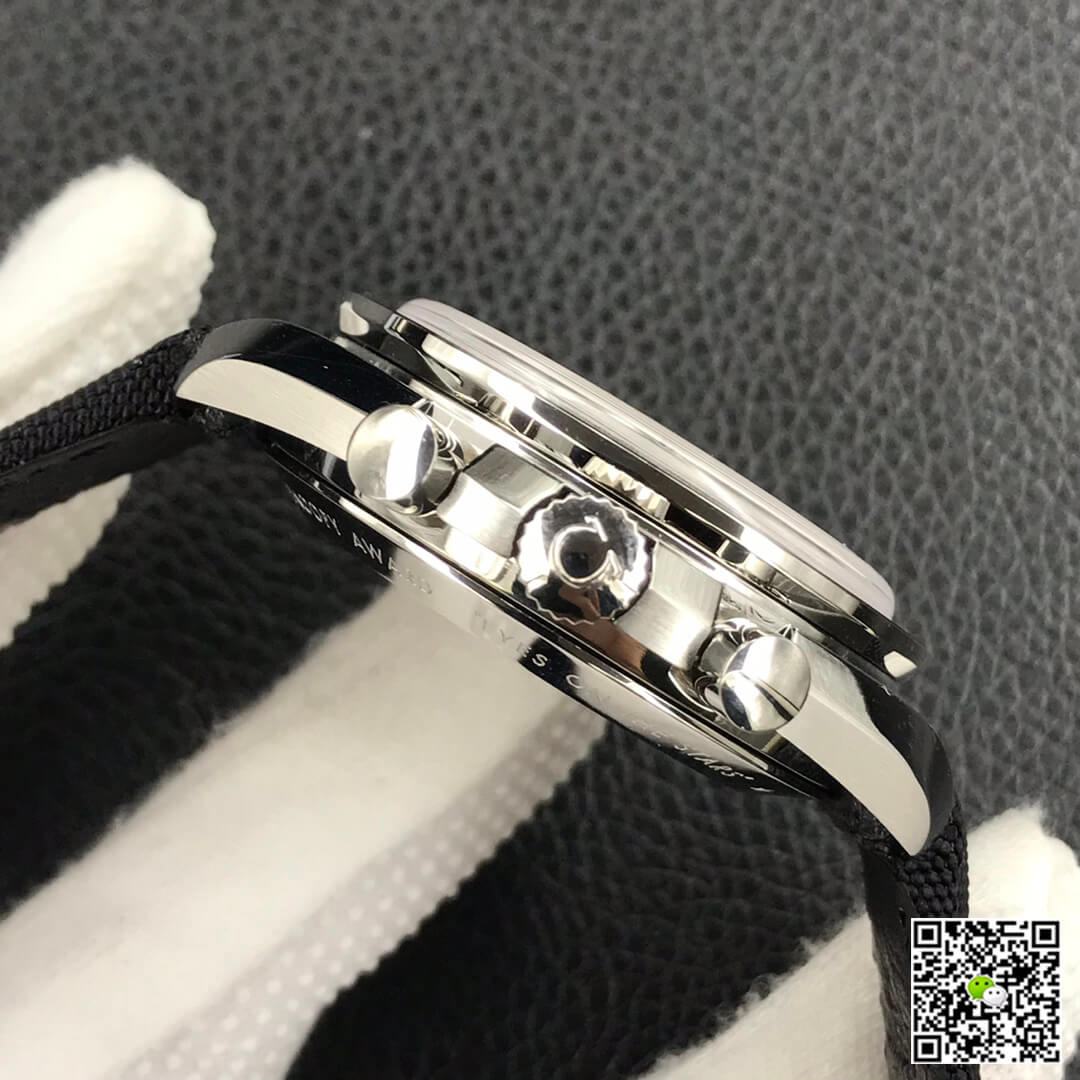 Omega Speedmaster Snoopy Award 311.32.42.30.04.003 OM Factory V2 White Dial
