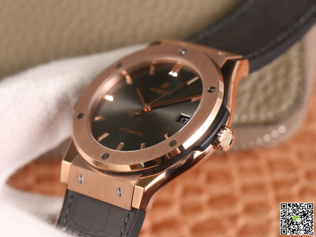 Hublot Classic Fusion 511.OX.7081.LR WWF Factory Rose Gold Dark Gray Dial
