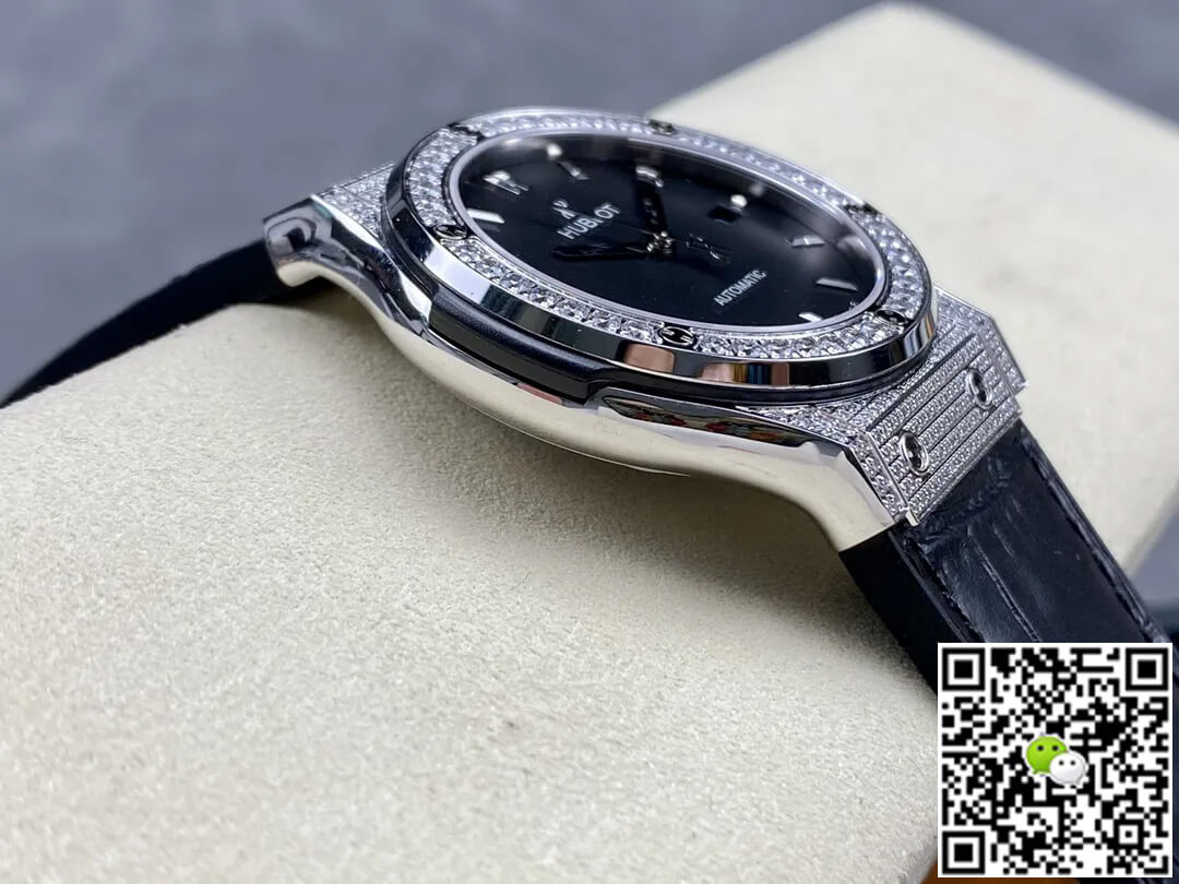 Hublot Classic Fusion 542.NX.1171.LR.1704 42MM HB Factory Diamond Black Dial