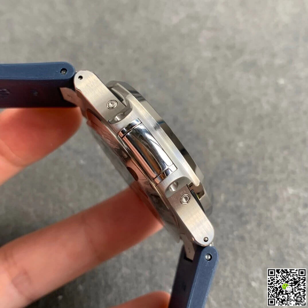 Patek Philippe Nautilus 5726 Moonphase GR Factory V2 Blue Dial