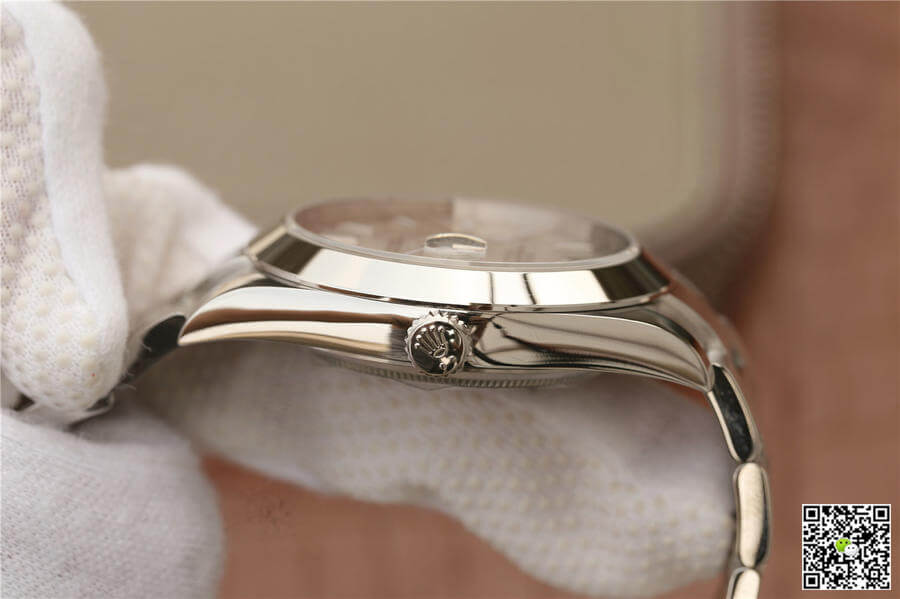 Rolex Datejust M126300-0005 EW Factory White Dial