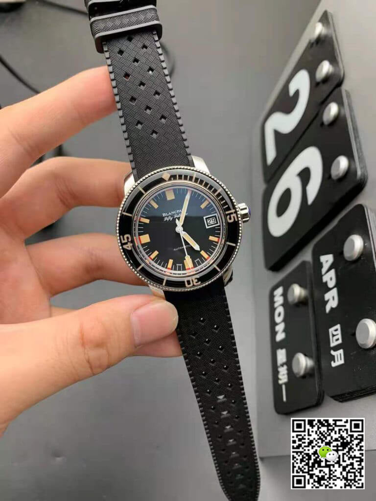 Blancpain Fifty Fathoms Barakuda 5008B 1130 B52A ZF Factory Black Dial