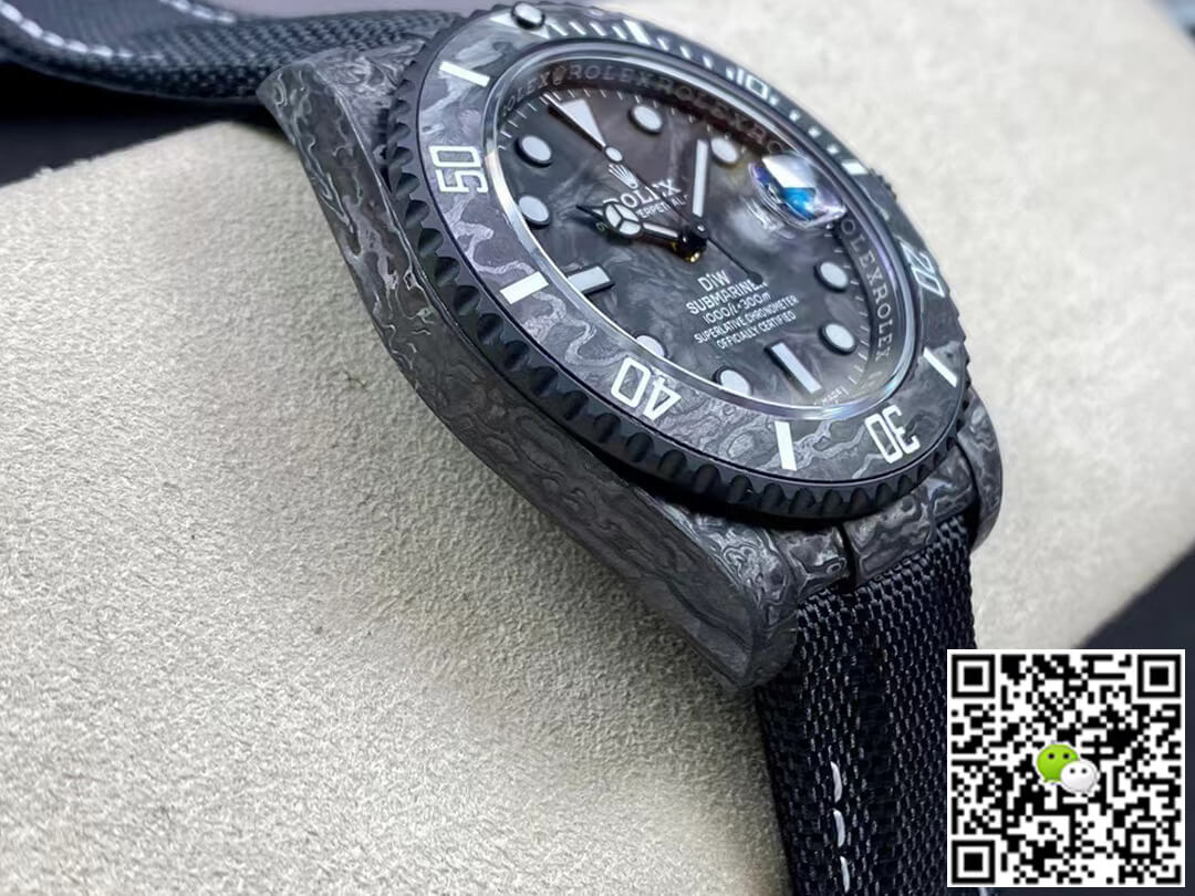 Rolex Submariner VS Factory DIW Carbon Fiber Dial