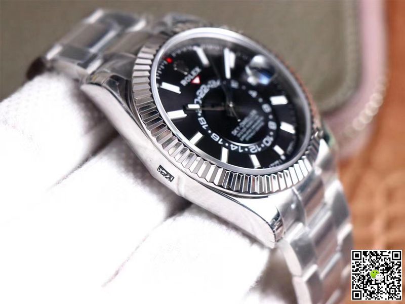 Rolex Sky Dweller M326934-0005 Noob Factory Black Dial