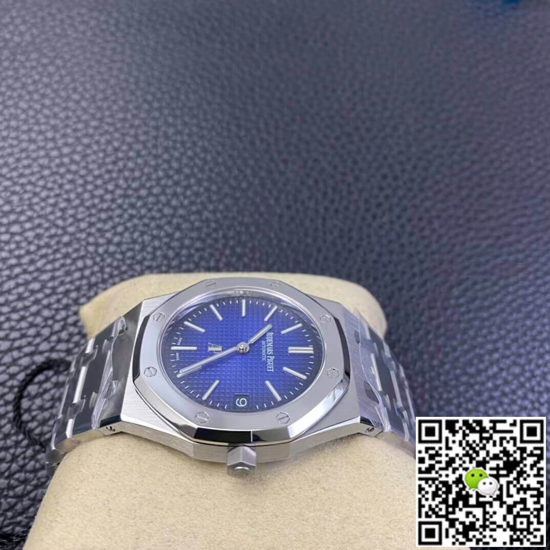Audemars Piguet Royal Oak 15202IP.OO.1240IP.01 ZF Factory Smoked Blue Dial
