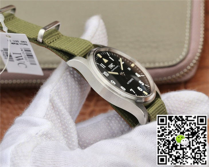 IWC Pilot IW327007 M+ Factory Black Dial