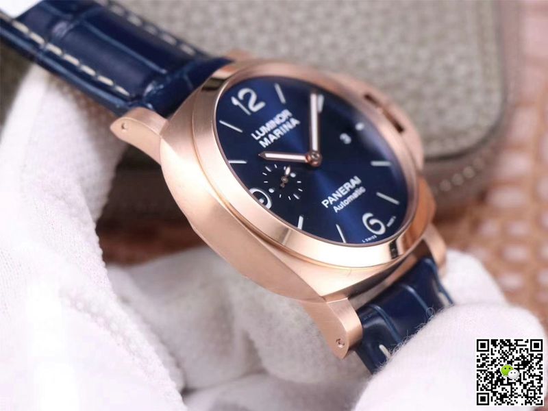 Panerai Luminor Marina Goldtech PAM01112 VS Factory Blue Dial