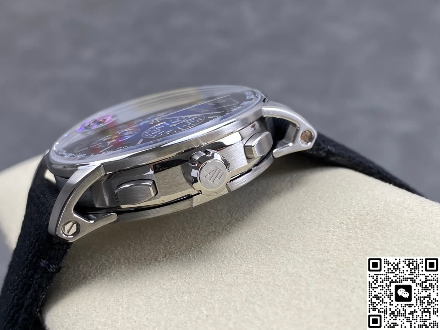 Audemars Piguet CODE 11.59 26393BC.OO.A002KB.01 APS Factory Date Display