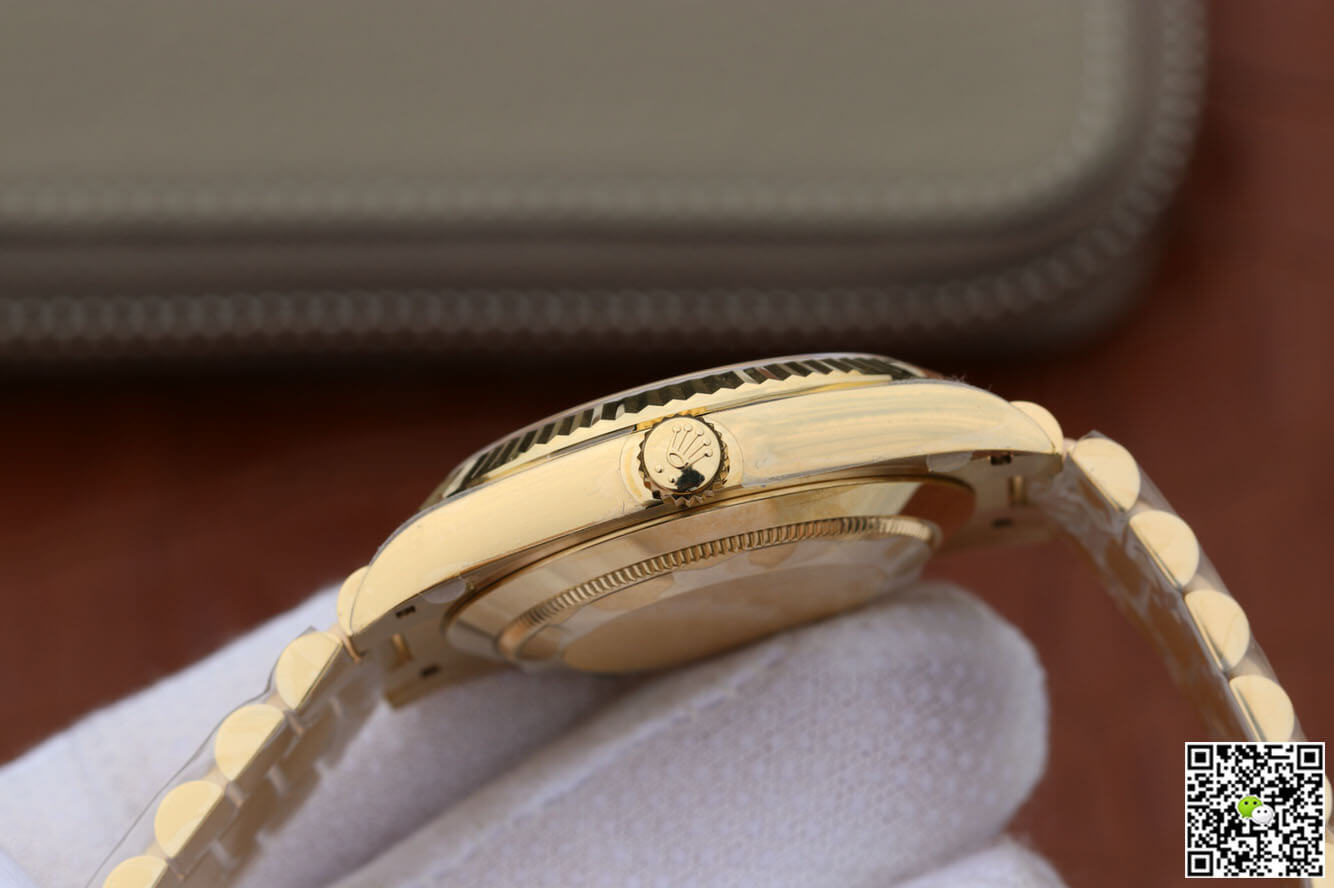 Rolex Day-Date M228238-0008 EW Factory Silver Dial